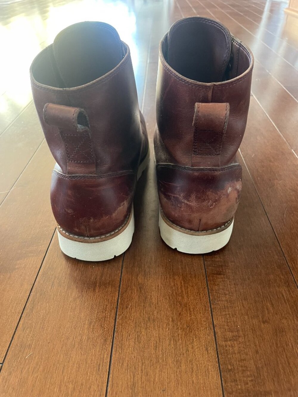 UGG Men's Ritter Boot - Picture 4 of 8
